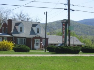 Elkton Motel